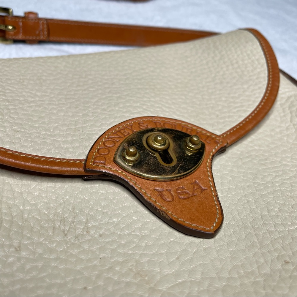 Vintage Dooney & Bourke Calvary Spectator Crossbody Bag